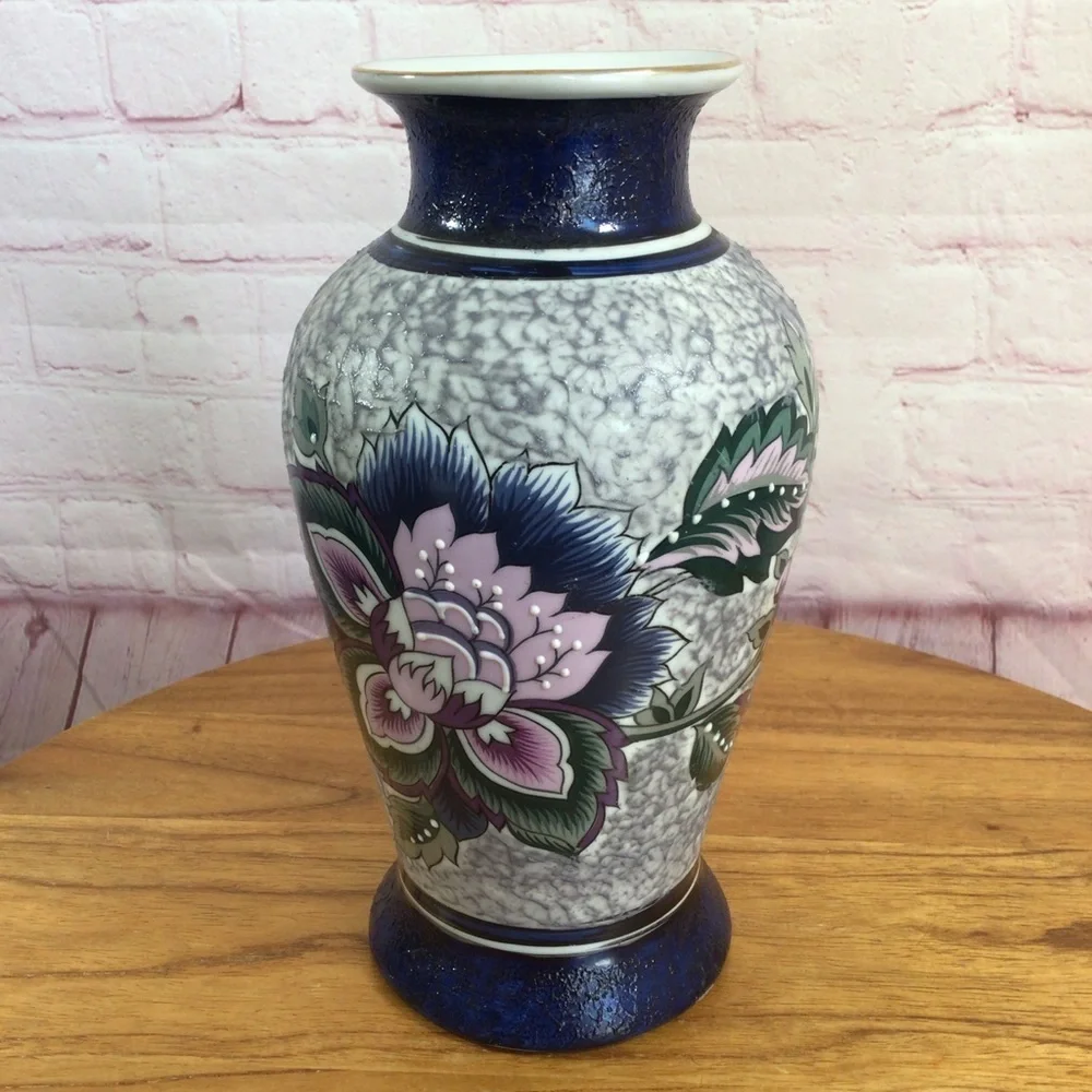 Textured Floral Marble Look Porcelain Vase